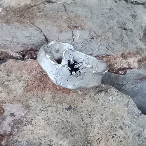 Silver ring 925 with black diamond, like new, size 54