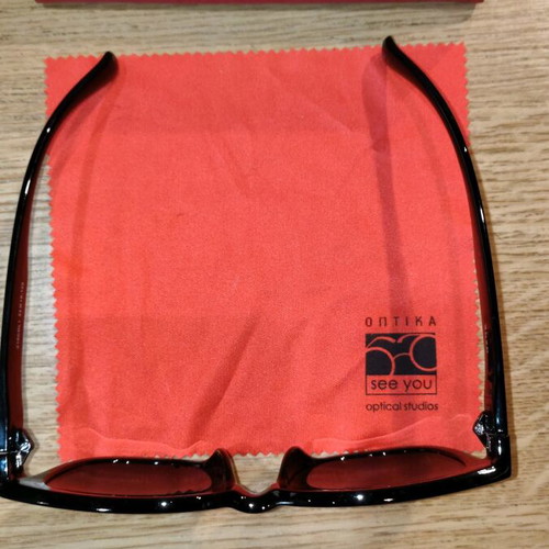 Women's sunglasses with acetate frame like new
