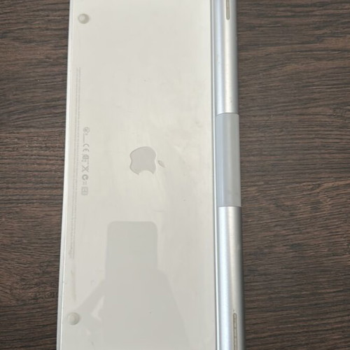 Πληκτρολόγιο και ποντίκι Apple σαν καινούργιο