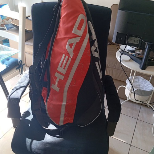 Head Radical Tennis Bag used with storage for 6 rackets and cooling compartment
