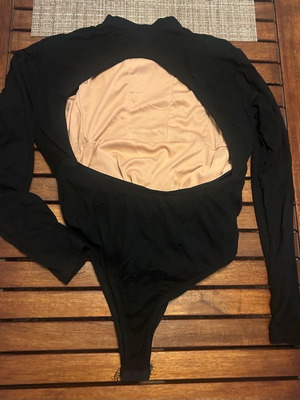 Long Sleeve Backless Turtleneck Bodysuit Black Like New, One Size