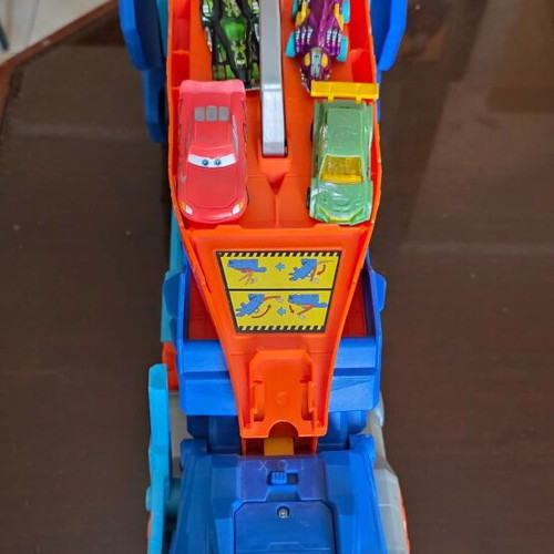 Hot Wheels Dinosaur Truck Track like new