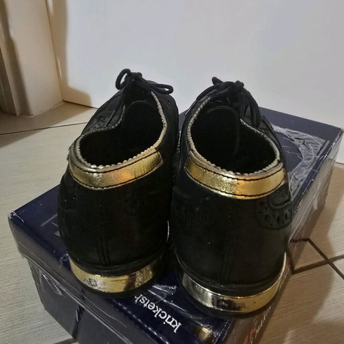 Women's Leather Kricket Oxfords (Size 36) - Ideal for Office