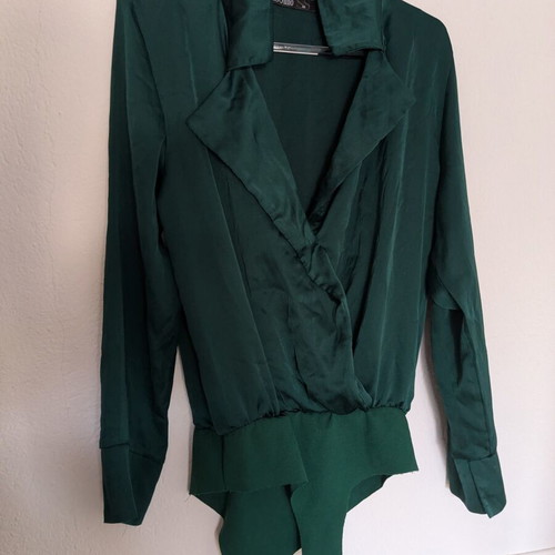 Dark green blouse like new, size M