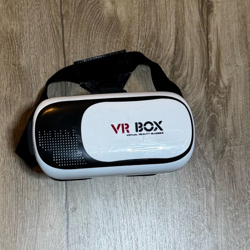 Virtual Reality Glass like new, 3D video projection device
