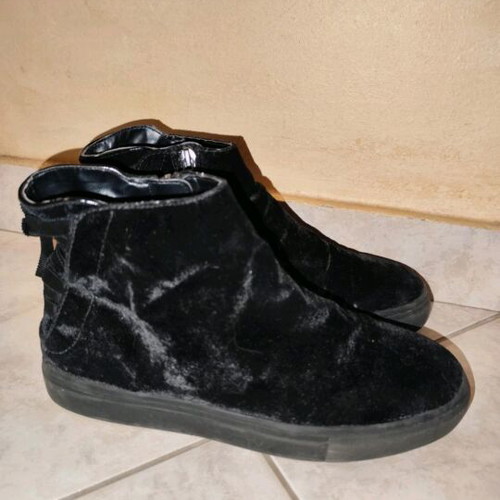 Velvet ankle boots Zara like new, size 38