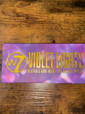 W7 Violet Lights eyeshadow palette 14 shades like new