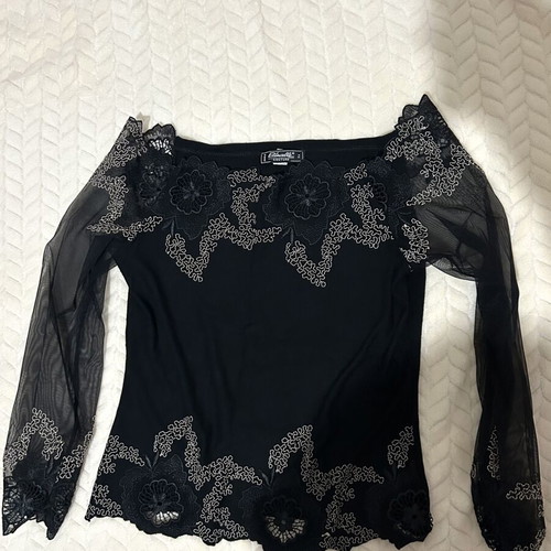 Black blouse Etirel like new with details, size M