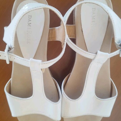 White platform sandals used, size 40, 5cm heel