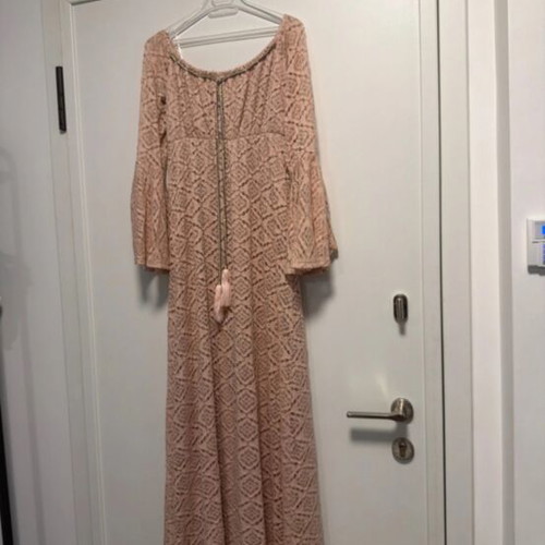 Pink lace dress with bell sleeves, lined