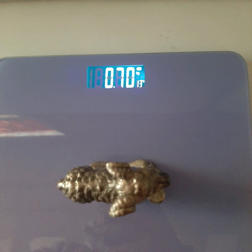 Vintage lead clock Aries used, analog tabletop