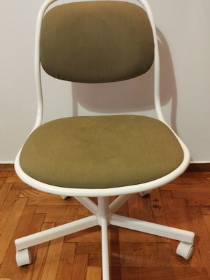 IKEA Swivel Office Chair like new