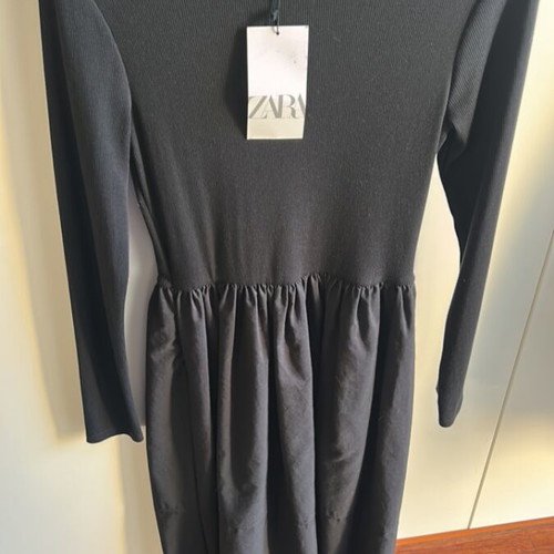 Midi dress Zara black size M new