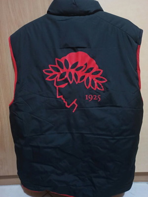 Olympiakos jacket like new, medium-large