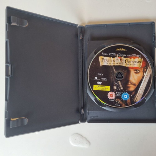 Pirates of the Caribbean The Curse of the Black Pearl Collector's Edition DVD