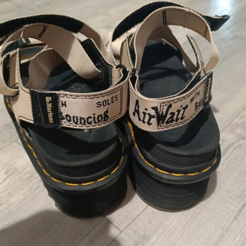 Dr Martens Kimber Hydro sandals like new, size 38, black and beige