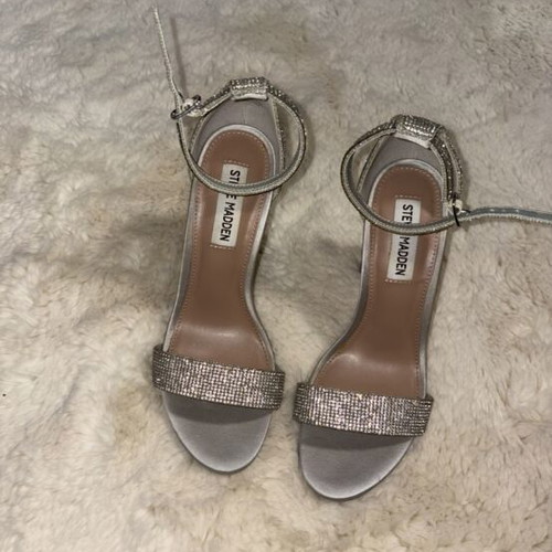 Steve Madden Silver Sandals Size 38 Like New