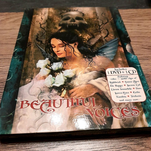 Beautiful Voices DVD used, Metal