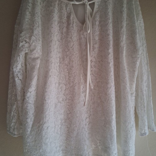 White lace blouse with lining, size XXXL / 46 / 18