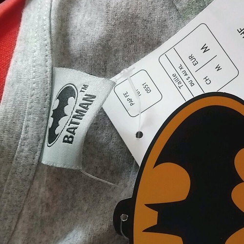 Batman T shirt new with tags, gray multicolor, size M