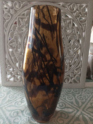 Handmade Oriana Ferelli decorative vase used, blown glass