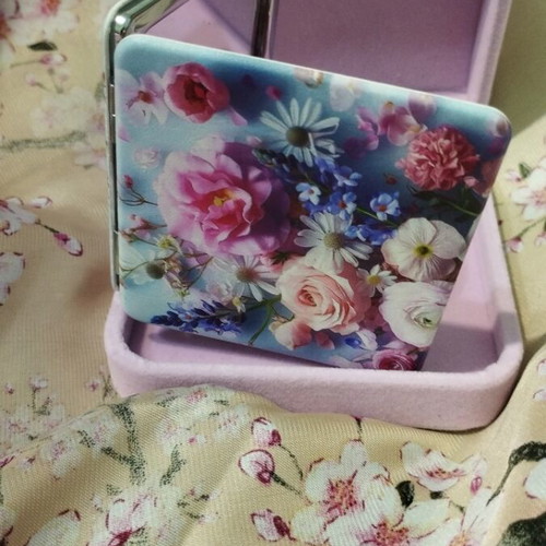 Square bag mirror new with magnifying glass