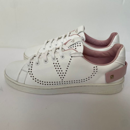 Valentino Garavani V-LOGO leather sneakers like new, size 37, white