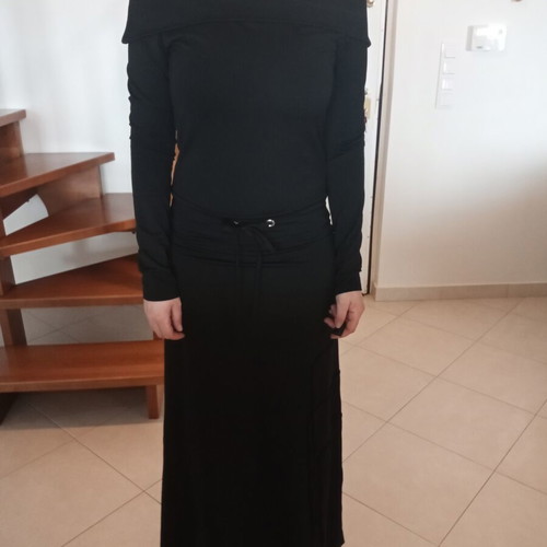 Off-the-shoulder maxi black dress like new, one size