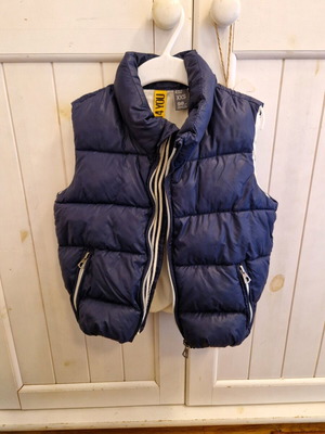 Zara Kids sleeveless jacket for 3-year-old boy like new, blue