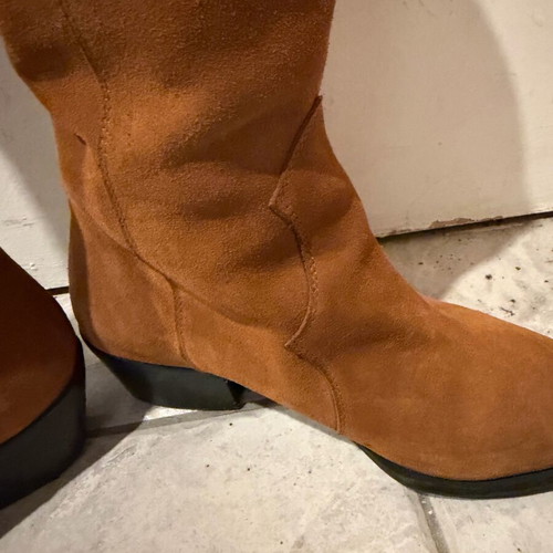 Anesis brown suede boots used, size 37