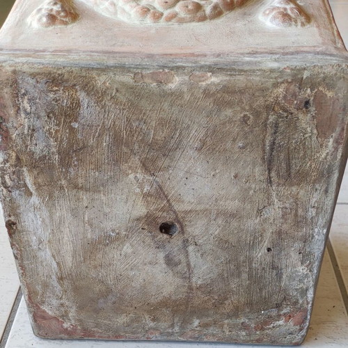 Clay square planter like new with intricate designs