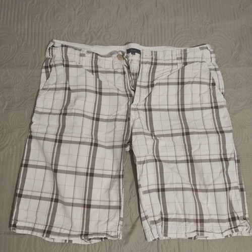 Men's checked bermuda shorts, size 44, white