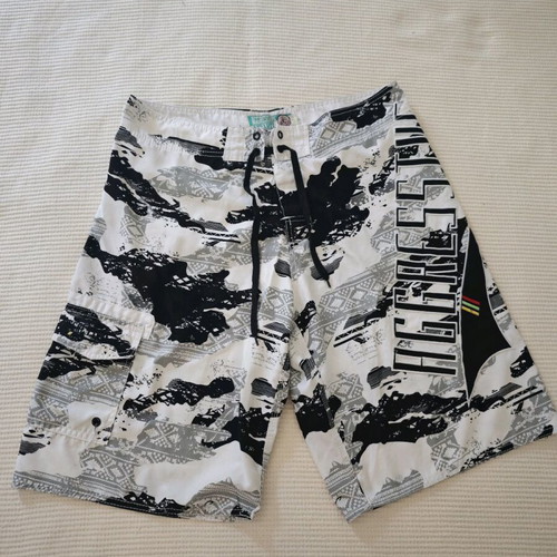 Aggressive swimwear like new, size XL, black and white
