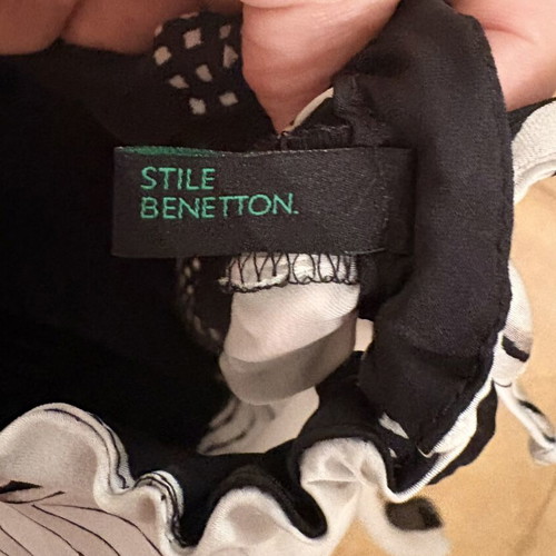 Benetton black and white short dress size S like new