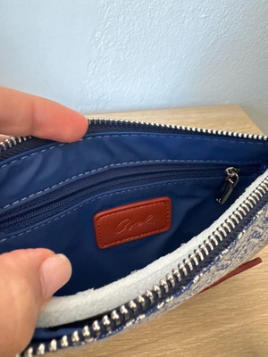 Axel handbag new