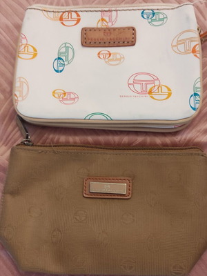 Πορτοφόλι Sergio Tacchini μεταχειρισμένο με μικρό νεσεσέρ