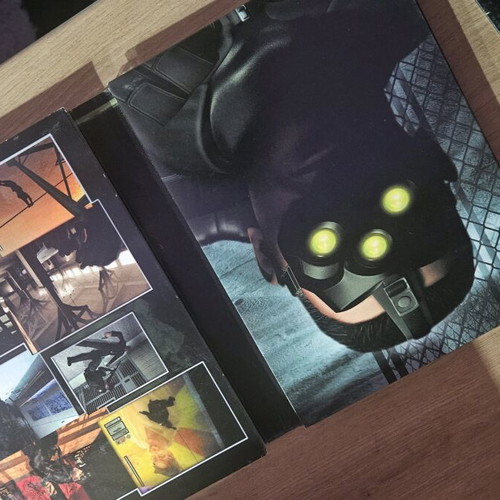 Splintell Cell PC case with 3 CDs like new