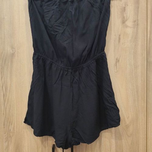 Black strapless romper XL like new, airy fabric