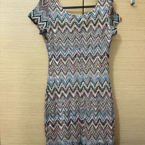 Anel dress like new with colorful knitted pattern, size L