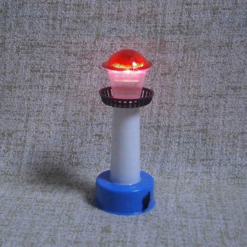 Lighthouse lamp new with box, functional, vintage