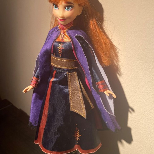 Disney Frozen Anna doll like new