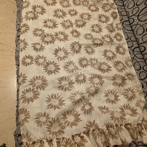 Vintage curtain beige with chrysanthemum pattern, like new