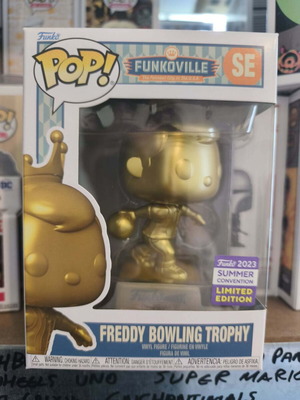 Funko Pop Freddy Bowling Trophy new