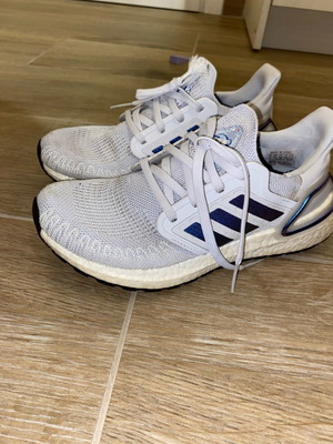 adidas gazelle silver green womens Adidas UltraBoost Uncaged 