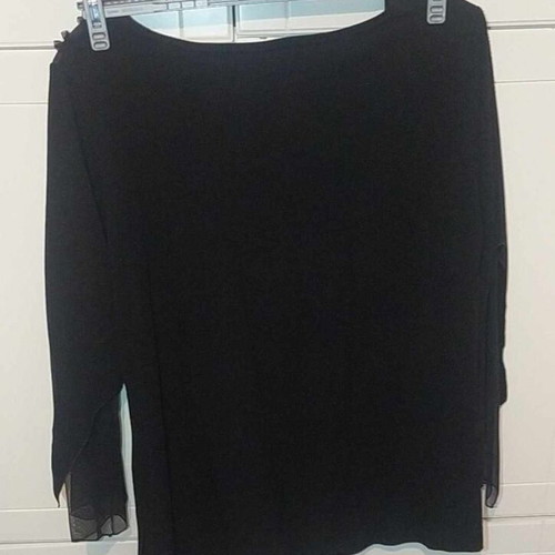 Dina black blouse like new with ruffle and tulle sleeves