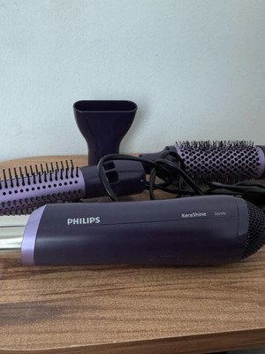Philips KeraShine Ionic θερμαινόμενη βούρτσα μαλλιών σαν καινούργιο
