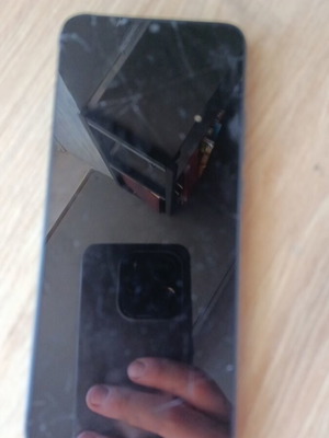 Redmi Note 10 used, short-circuited with minor cracks