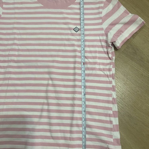 Gant T-shirt like new, size M, white and pink