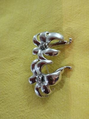 Vintage lapel pin used, old style