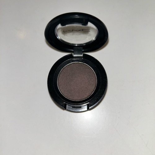 MAC Smut Velvet Eyeshadow like new without box